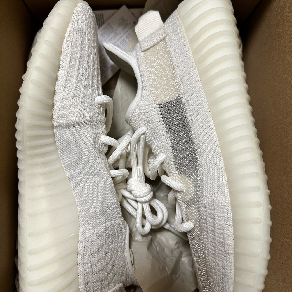 Yeezy boost 350 sneakers